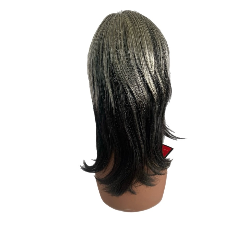 Wig - Picture 5 of 12
